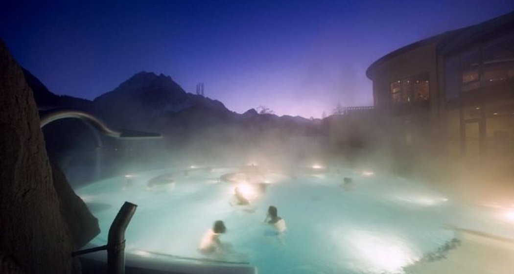 Bogn Engiadina Scuol Aussenbecken Nacht Bogn Engiadina Scuol Aussenbecken Nacht
