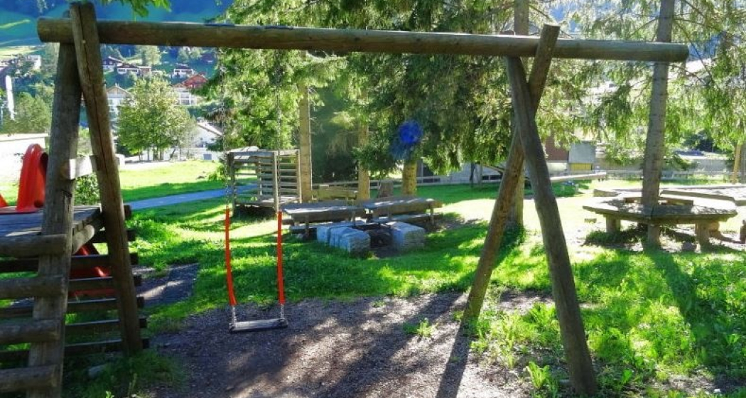 Feuerstelle Spielplatz Pradafänzer Feuerstelle Spielplatz Pradafänzer