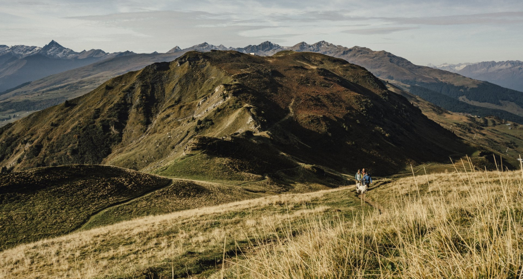 Der Abstecher zum Gipfel des Piz Mundaun lohnt sich auf jeden Fall Der Abstecher zum Gipfel des Piz Mundaun lohnt sich auf jeden Fall