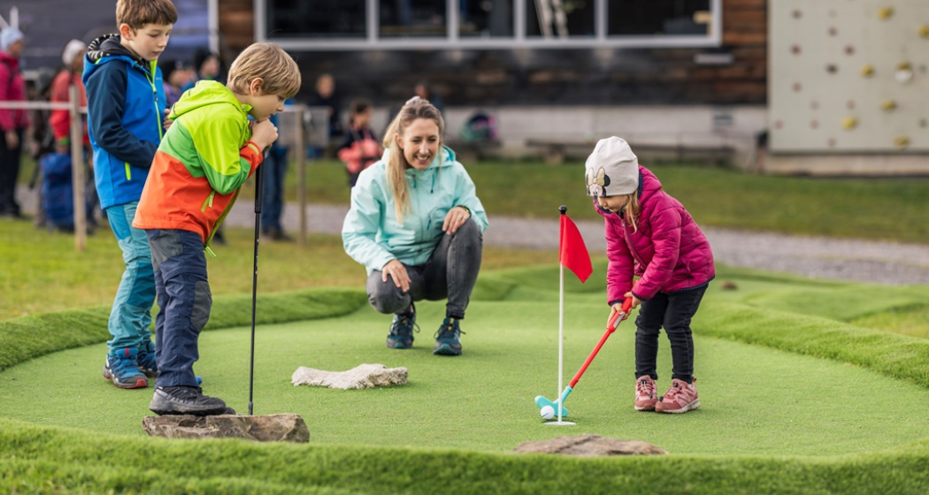 Adventure Golf-Anlage (oua_611573104_image) Adventure Golf-Anlage (oua_611573104_image)
