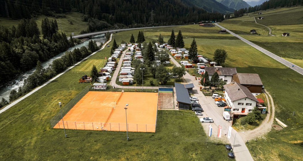 Tennis Splügen (oua_612633505_image)