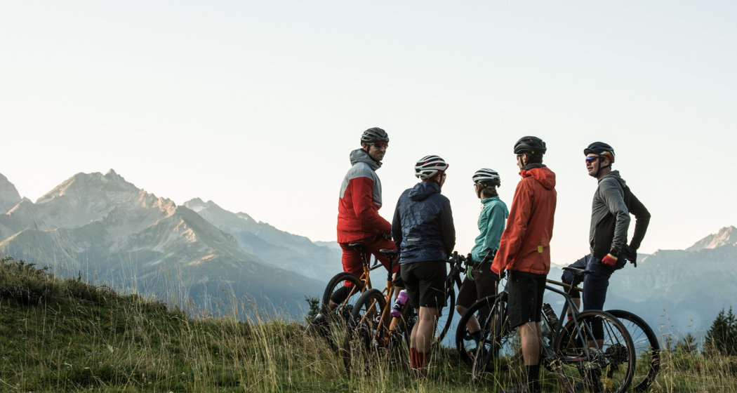 Gravelgruppe mit Aussicht Gravelgruppe mit Aussicht