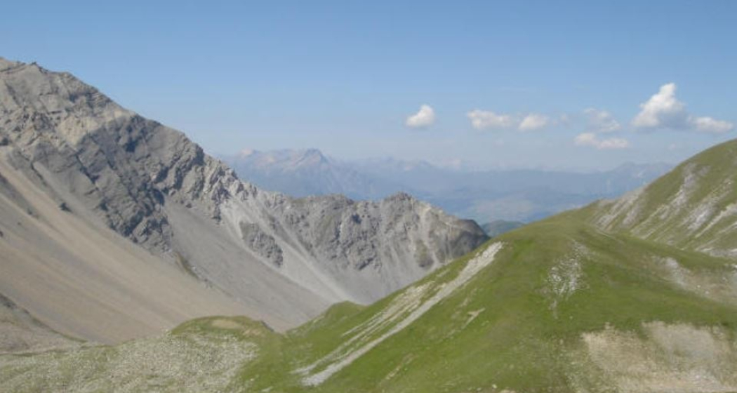 Abstieg Culmet Richtung Alp Sanaspans Abstieg Culmet Richtung Alp Sanaspans