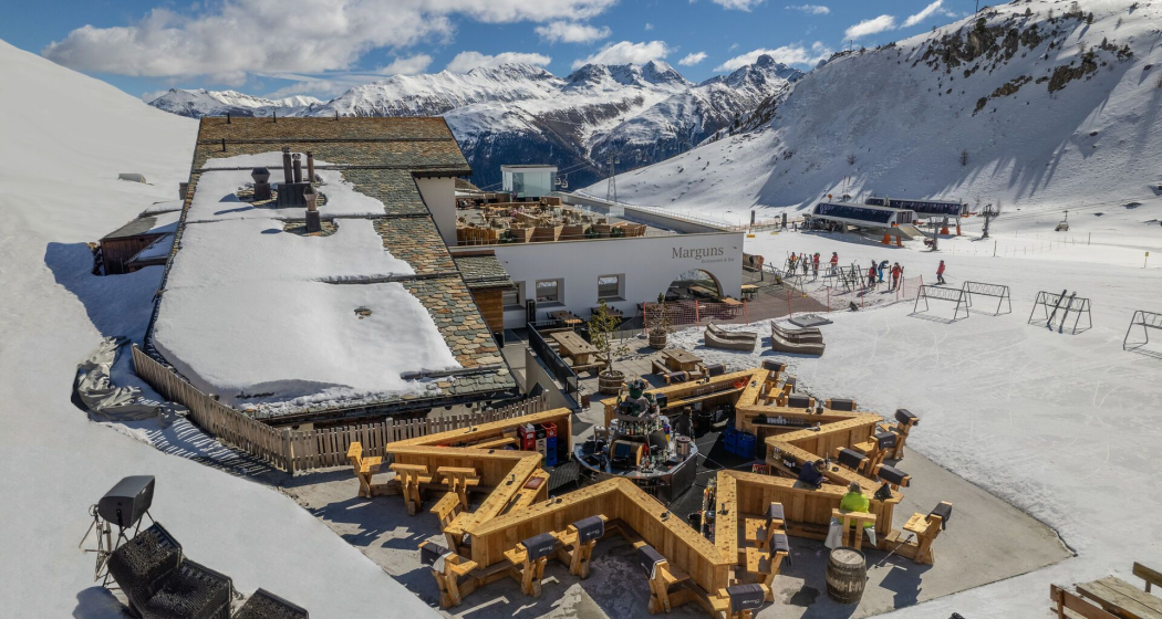 Sternbar Marguns (oua_620272391_image)