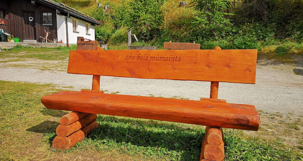 Sitzbank "che bels mumaints" am Silsersee (oua_620279816_image)