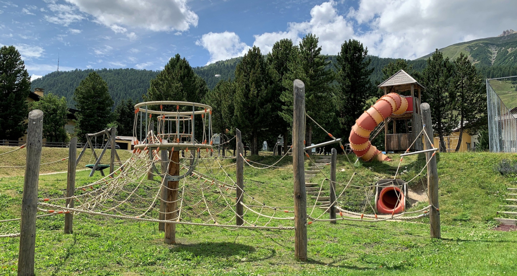 Kinderspielplatz Punt Schlattain (oua_620280439_image)