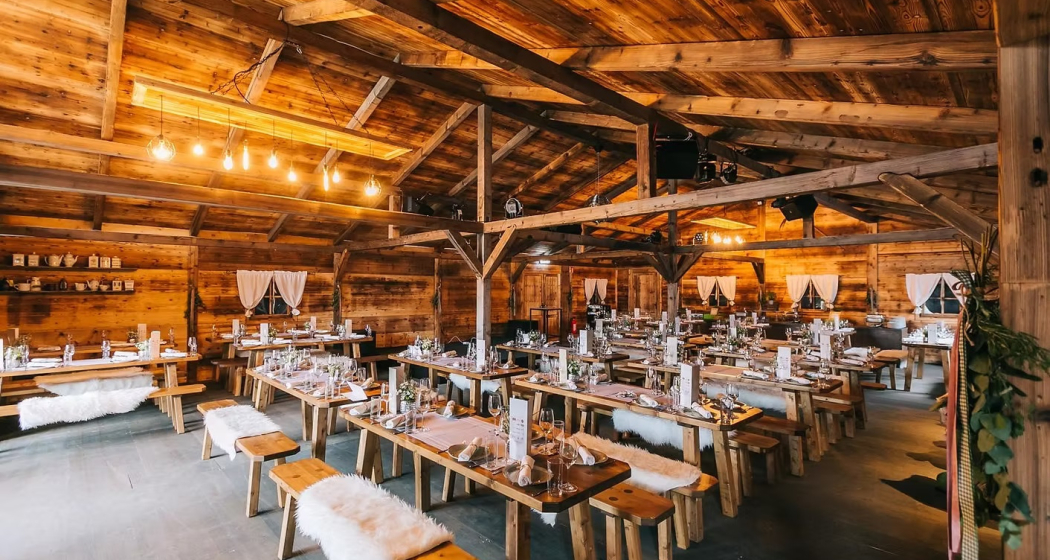 Salastrains (oua_622362767_image)