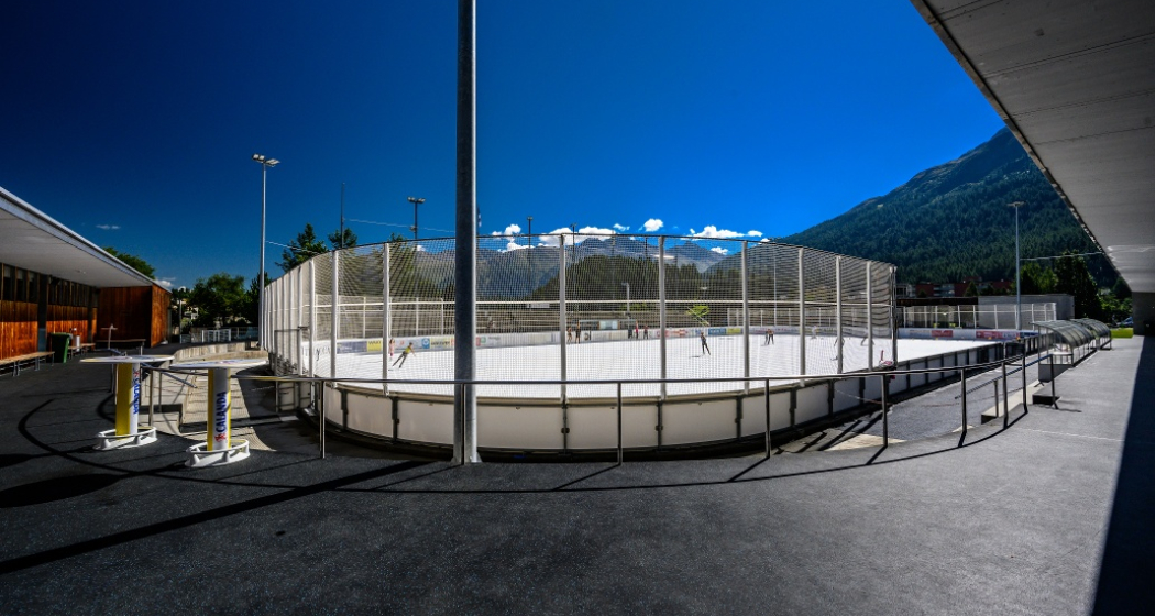 Eisplatz Eisarena Ludains (oua_63088046_image) Eisplatz Eisarena Ludains (oua_63088046_image)