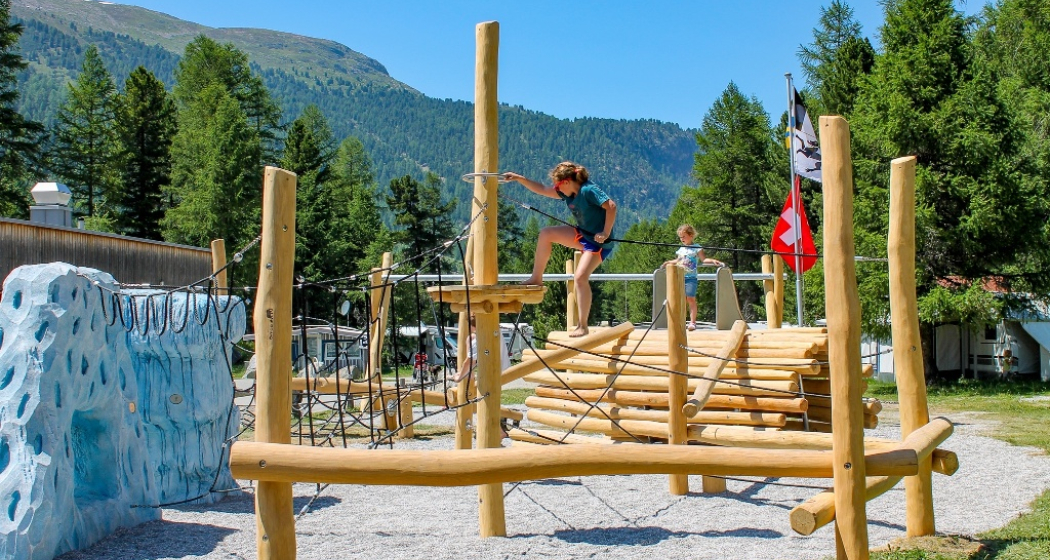 Kinderspielplatz Camping Morteratsch (oua_63105700_image) Kinderspielplatz Camping Morteratsch (oua_63105700_image)