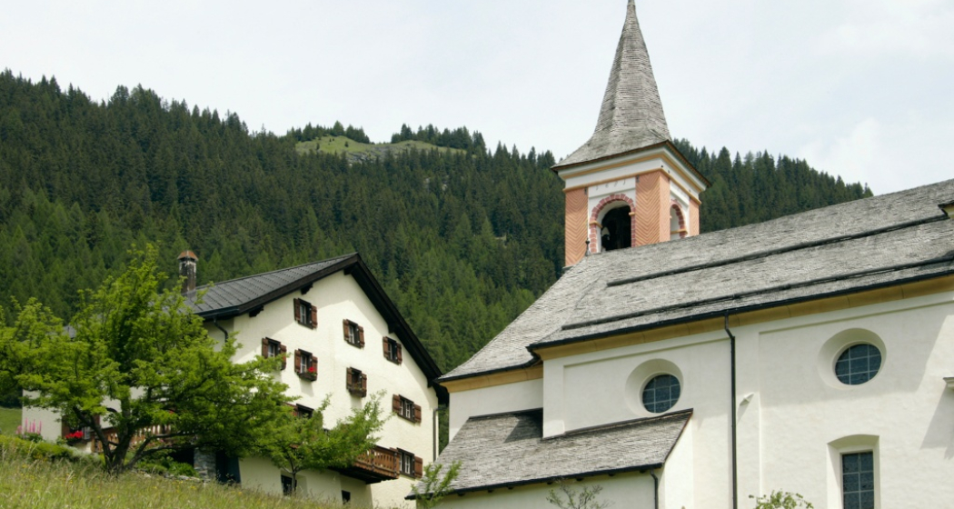 Kirche St. Lutzi in Lain Kirche St. Lutzi in Lain