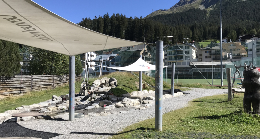 Spielplatz beim Sportplatz Lenzerheide