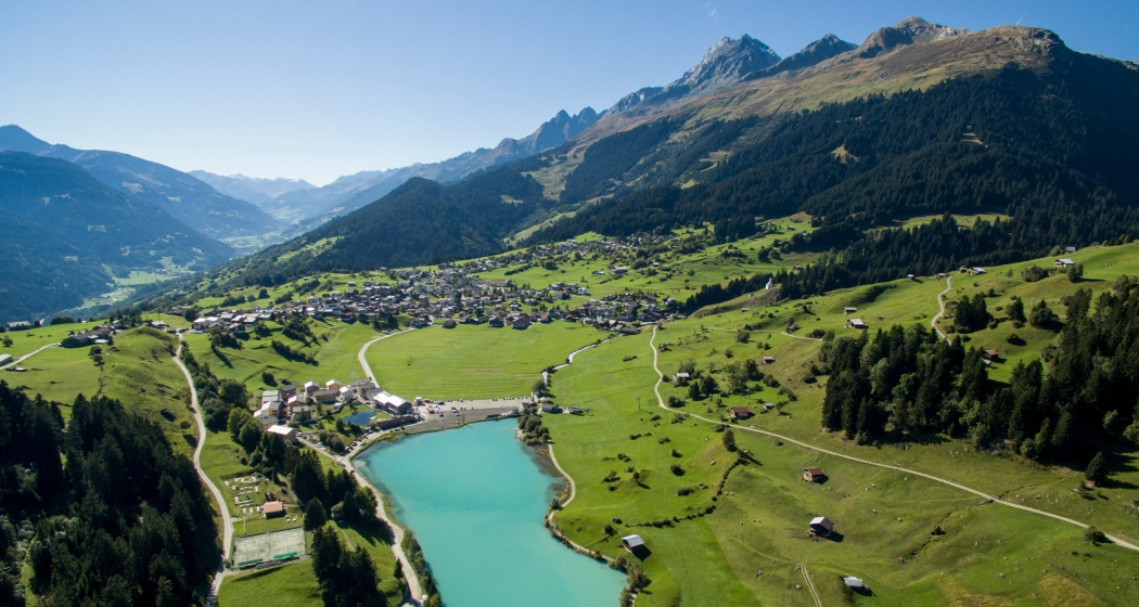 Das Foto zeigt den Brigelser See in Richtung Brigels Das Foto zeigt den Brigelser See in Richtung Brigels