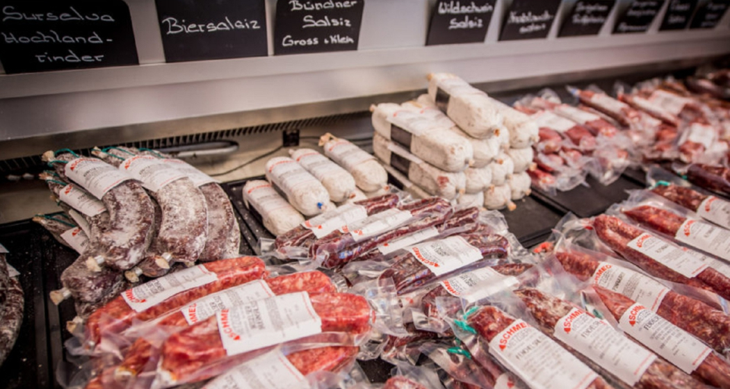 Das Foto zeigt die verschiedenen Trockenfleisch Arten Das Foto zeigt die verschiedenen Trockenfleisch Arten