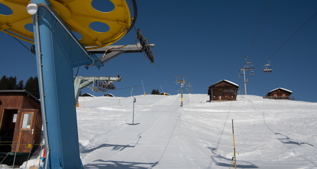 Das Foto zeigt den Skilift Parli