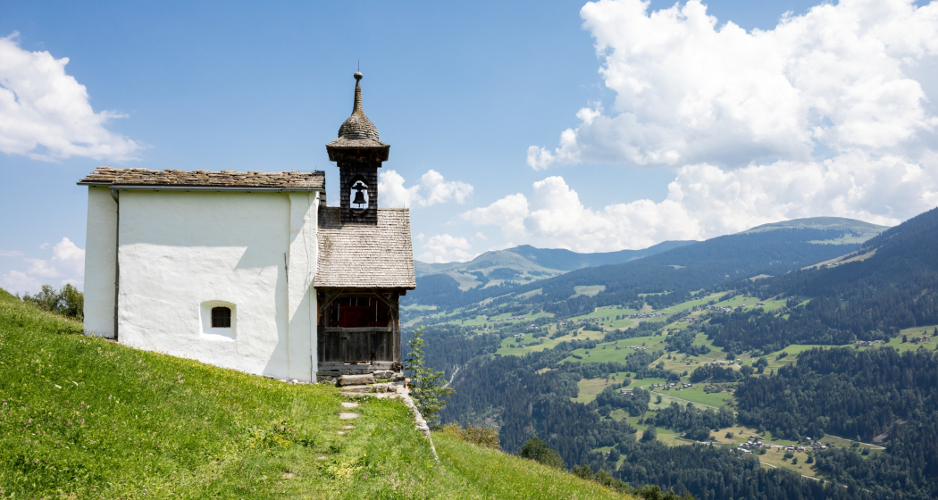 Das Foto zeigt die Kapelle St. klaus Das Foto zeigt die Kapelle St. klaus