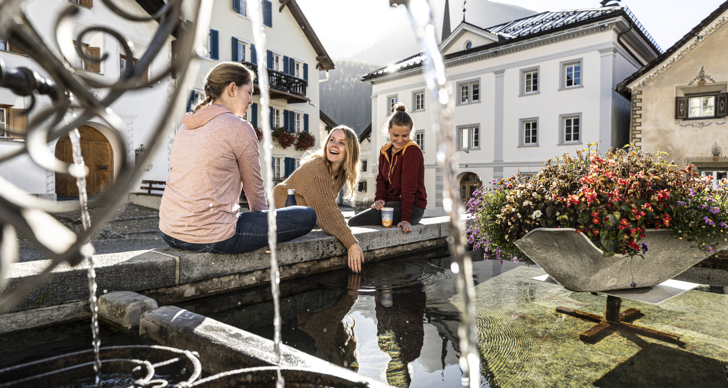 Dorfbrunnen Bügl Grond Dorfbrunnen Bügl Grond