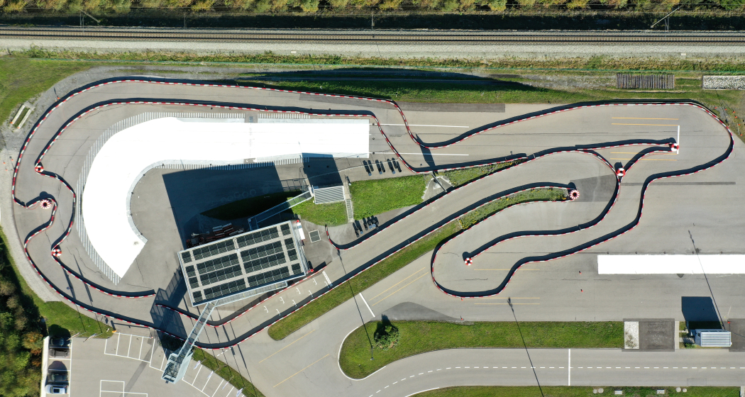 Luftaufnahme Outdoor-Kartbahn Cazis Luftaufnahme Outdoor-Kartbahn Cazis