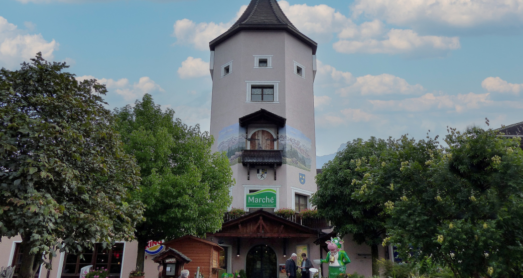 Autobahnraststätte Marché Heidiland