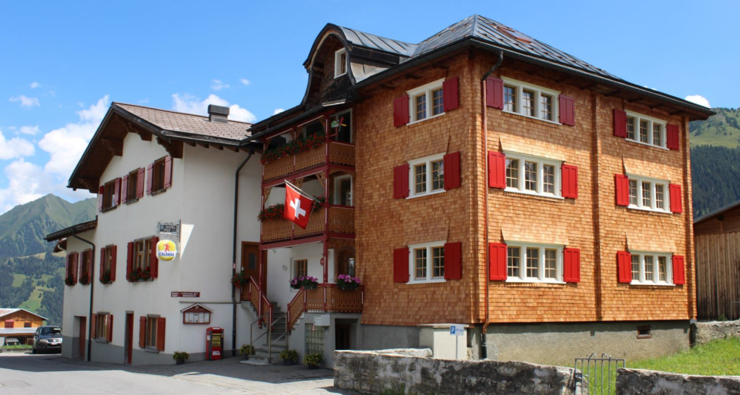 Hotel Pèz Regina - Ansicht Sommer