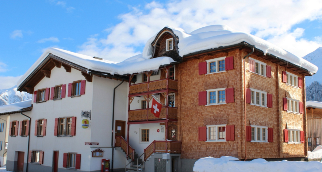 Hotel Pèz Regina - Winteransicht