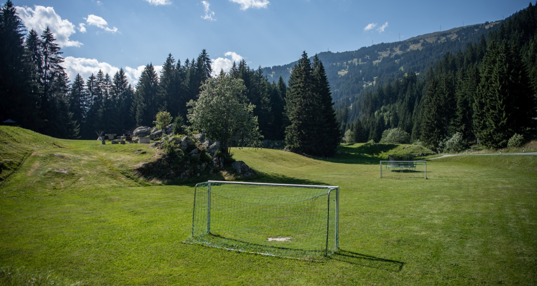 Fussballplatz Tuf, Siat (oua_85430136_image)