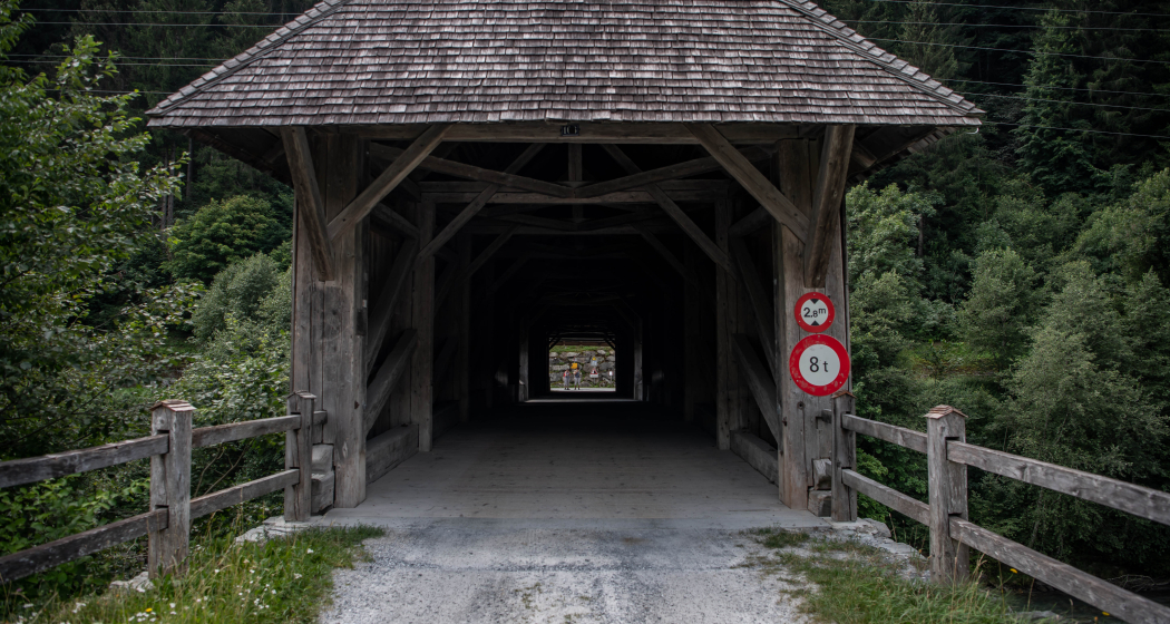 Holzbrücke, Rueun (oua_85460373_image) Holzbrücke, Rueun (oua_85460373_image)
