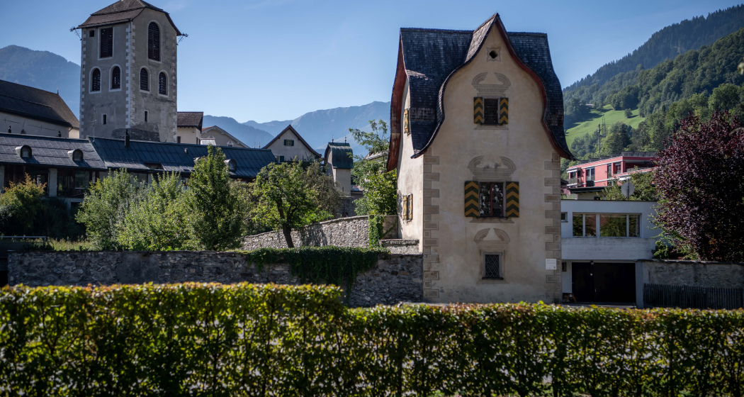 Gartenhaus von Schmid von Grüneck, Ilanz (oua_85806714_image) Gartenhaus von Schmid von Grüneck, Ilanz (oua_85806714_image)
