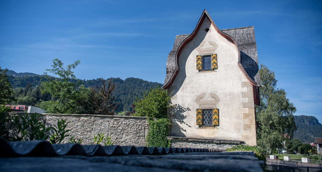 Gartenhaus von Schmid von Grüneck, Ilanz (oua_85806715_image) Gartenhaus von Schmid von Grüneck, Ilanz (oua_85806715_image)