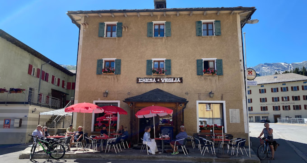 Caffé bar Chesa Veglia (oua_88821238_image) Caffé bar Chesa Veglia (oua_88821238_image)
