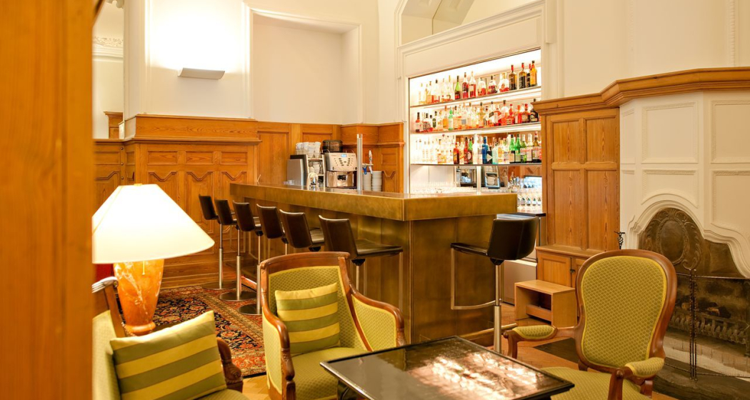 Le Hall (oua_91121555_image)