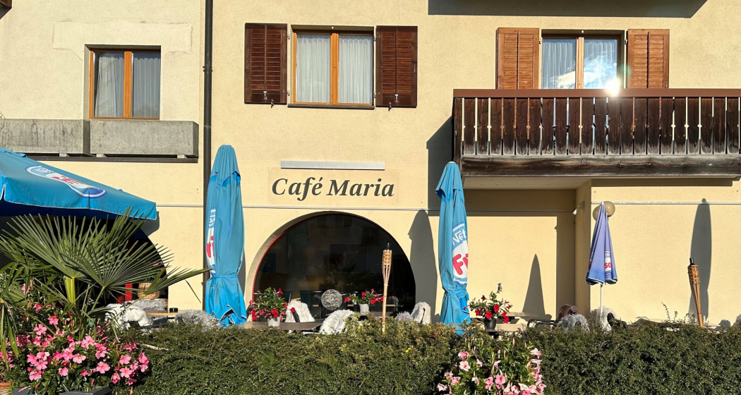 Café Maria (oua_92765769_image) Café Maria (oua_92765769_image)