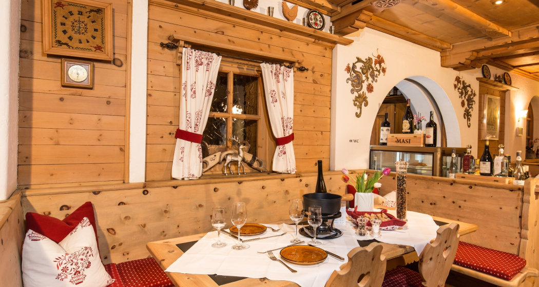 Hotel Restaurant Gabriel (oua_93472997_image) Hotel Restaurant Gabriel (oua_93472997_image)
