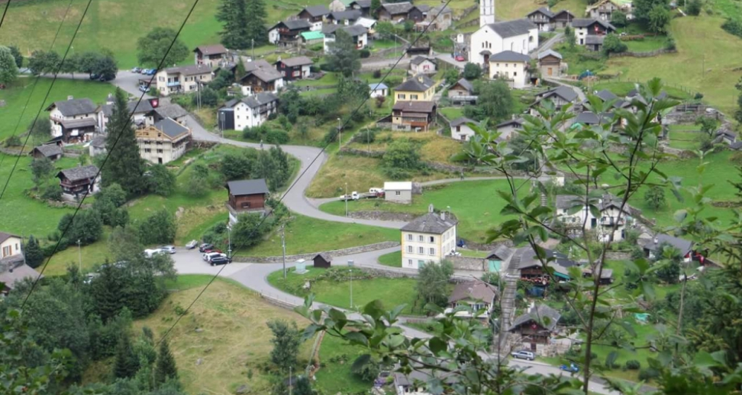 Rundwanderung auf der Via Alpina Red R85 ab Selma (oua_93718027_image) Rundwanderung auf der Via Alpina Red R85 ab Selma (oua_93718027_image)