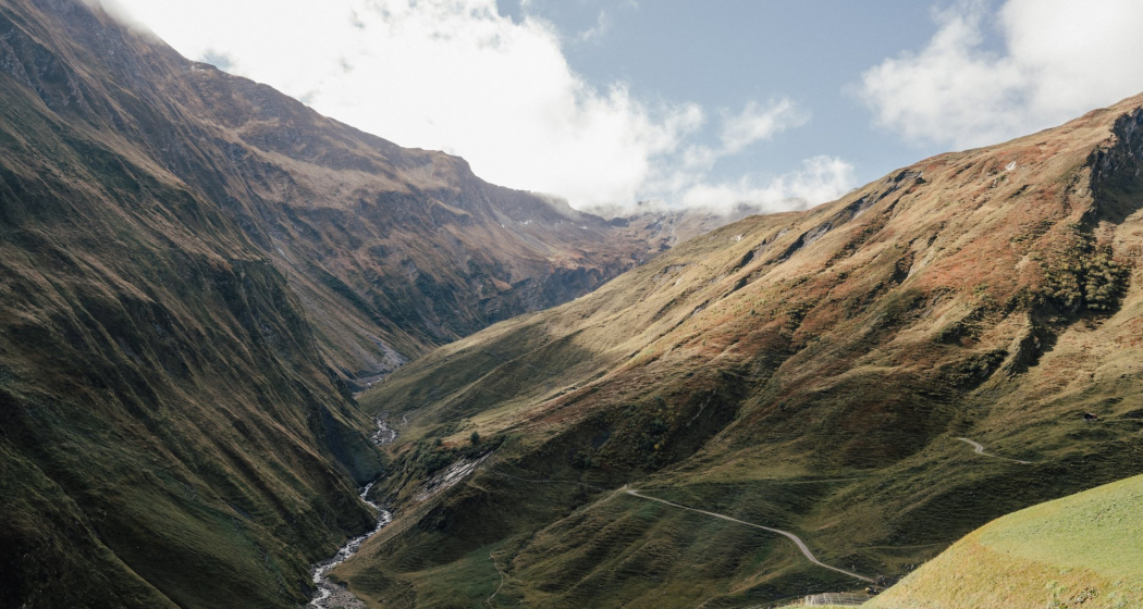 Blick von Puzzatsch in Richtung Alp Diesrut