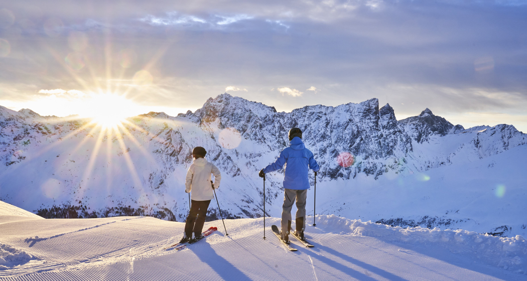 Savognin (st_mail_background_ebcae67)