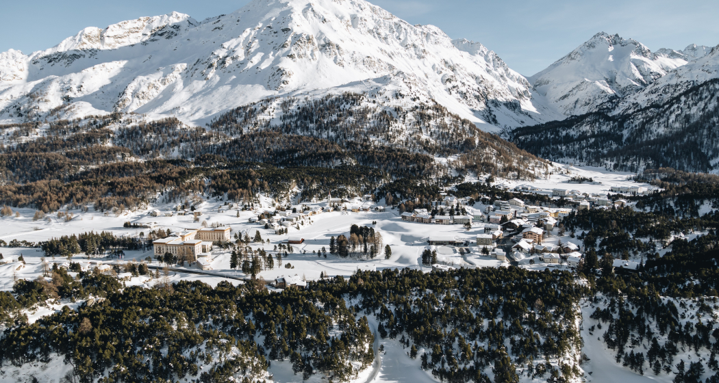 Maloja/Engadin (st_station_picture_2_aa108e0) Maloja/Engadin (st_station_picture_2_aa108e0)