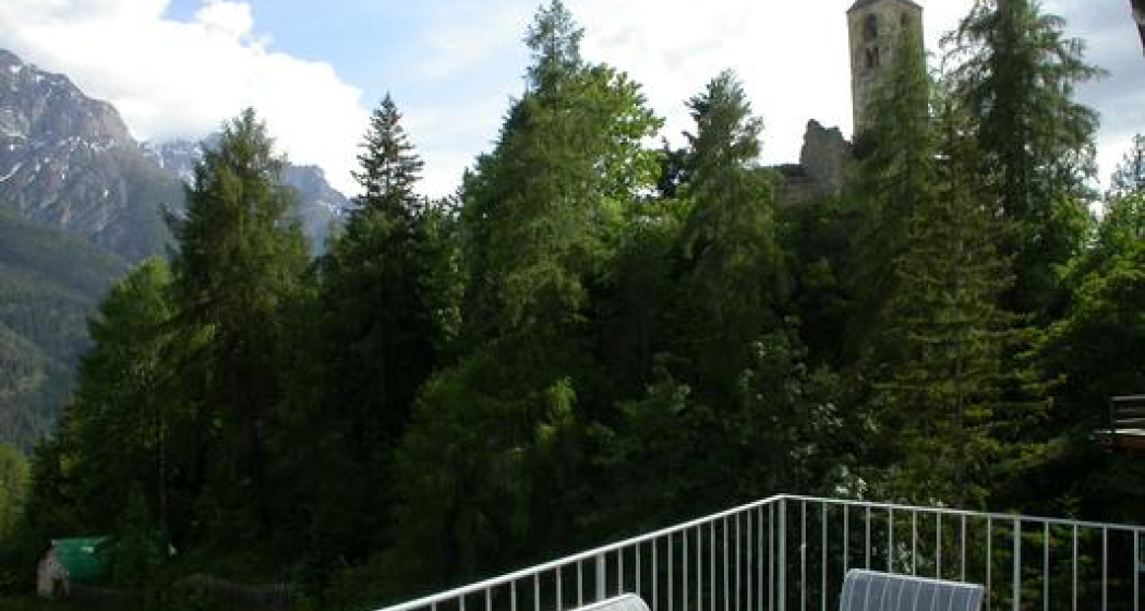Schöne grosse Terrasse Schöne grosse Terrasse