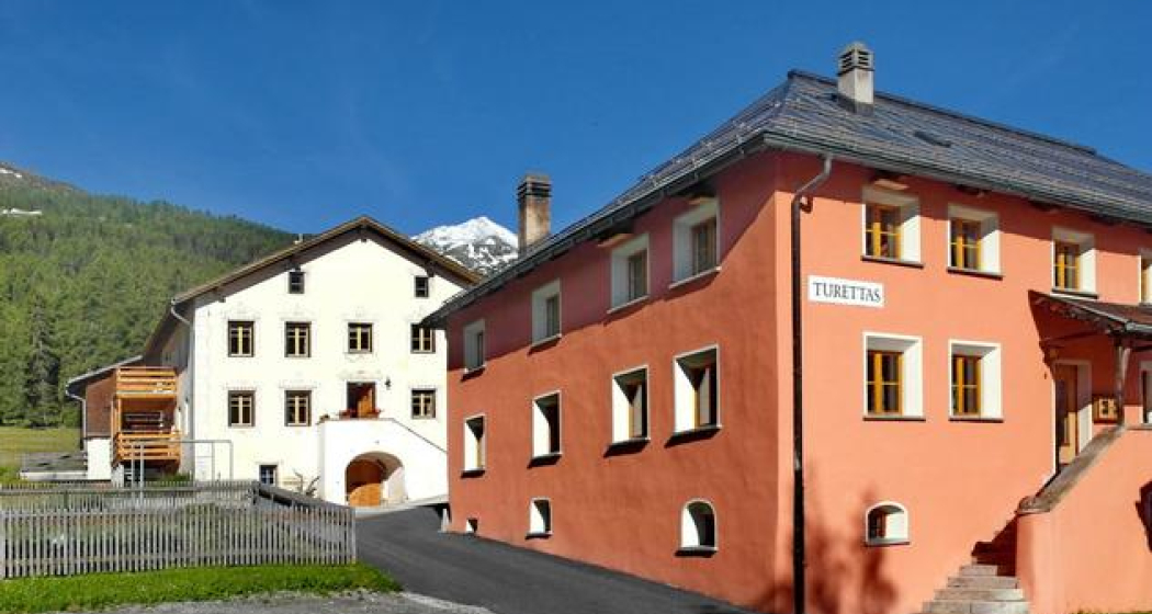 Haus Turettas im Sommer Haus Turettas im Sommer