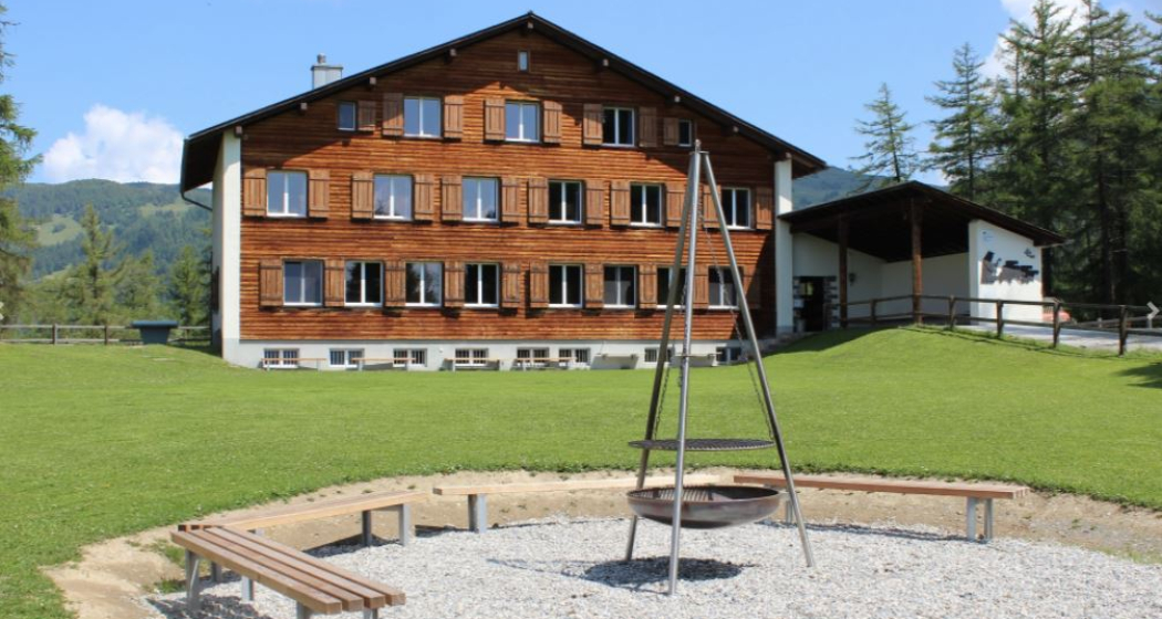Gruppenlagerhaus Trans (tom_tds00020013018637044_image) Gruppenlagerhaus Trans (tom_tds00020013018637044_image)