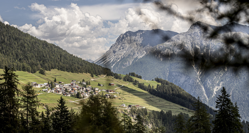 Dorf Vnà Sommer Dorf Vnà Sommer
