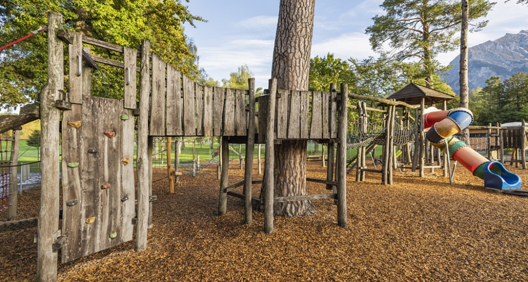Spielplatz Giessenpark (ctd_75c37766-77d9-4d51-9892-fcecf2a2f1e5_image) Spielplatz Giessenpark (ctd_75c37766-77d9-4d51-9892-fcecf2a2f1e5_image)