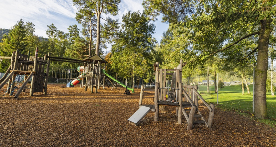 Spielplatz Giessenpark (ctd_75c37766-77d9-4d51-9892-fcecf2a2f1e5_img02) Spielplatz Giessenpark (ctd_75c37766-77d9-4d51-9892-fcecf2a2f1e5_img02)