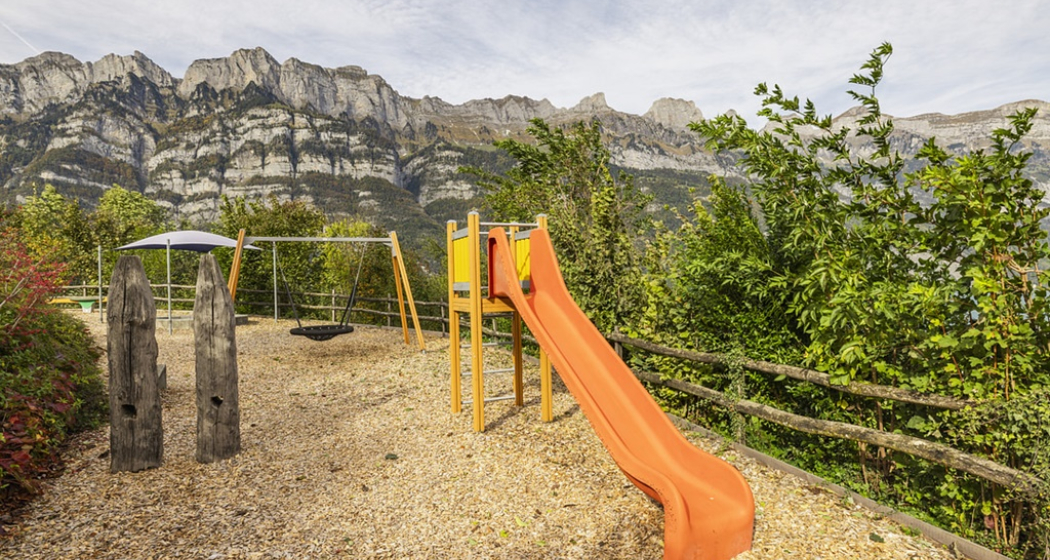 Spielplatz beim Restaurant Neuschönstatt (ctd_a5728b6f-e060-40cc-a471-4d9db7d4b2cf_img01) Spielplatz beim Restaurant Neuschönstatt (ctd_a5728b6f-e060-40cc-a471-4d9db7d4b2cf_img01)