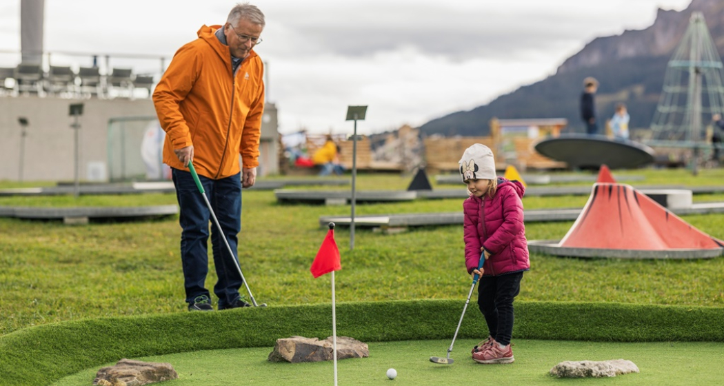 Adventure Golf-Anlage (ctd_f9ef10a4-3ce2-4276-9df3-385e8ce58630_image) Adventure Golf-Anlage (ctd_f9ef10a4-3ce2-4276-9df3-385e8ce58630_image)