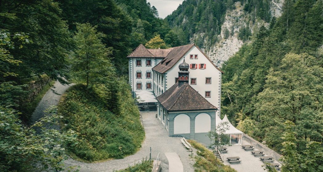 Kutschenfahrt Taminaschlucht und Altes Bad Pfäfers ab Bad Ragaz (exp_7172319) Kutschenfahrt Taminaschlucht und Altes Bad Pfäfers ab Bad Ragaz (exp_7172319)