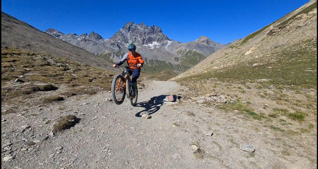 Donnerstag | Das Samnauntal auf dem E-Bike erkunden (gdl_810858598_image) Donnerstag | Das Samnauntal auf dem E-Bike erkunden (gdl_810858598_image)
