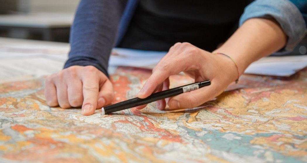 Seminar "Rocks tell" (gdl_862859571_image)