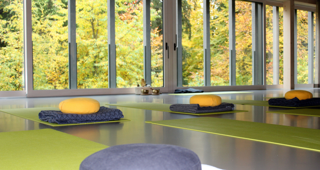 Yoga und die Kraft des Schweigens im ****Wellness Hotel Schweizerhof Flims (gdl_871074833_image)