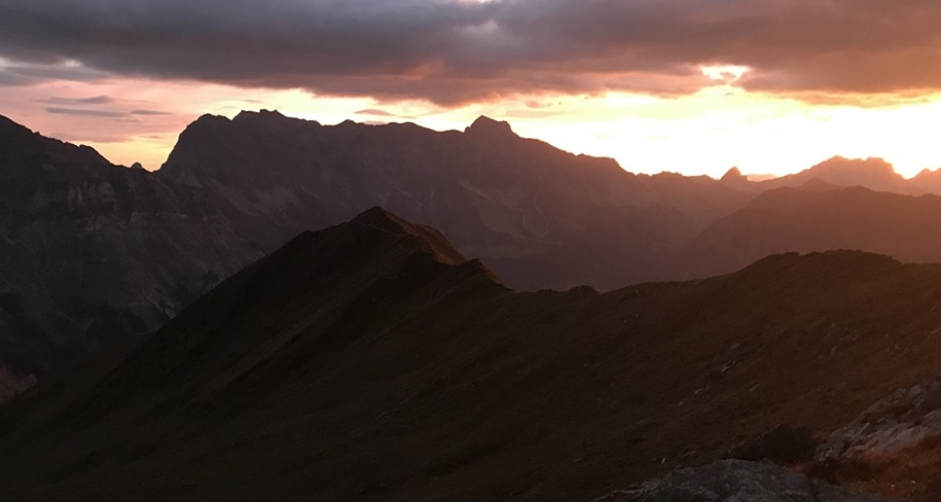 Sonnenaufgang auf dem Vilan (gdl_871401468_image)