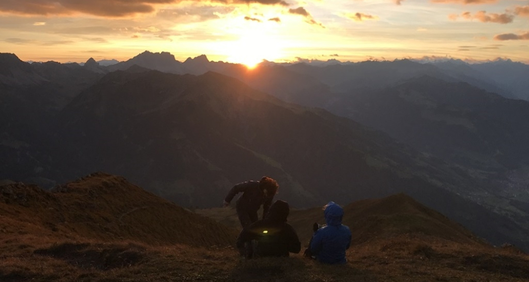 Sonnenaufgang auf dem Vilan (gdl_871401470_image)